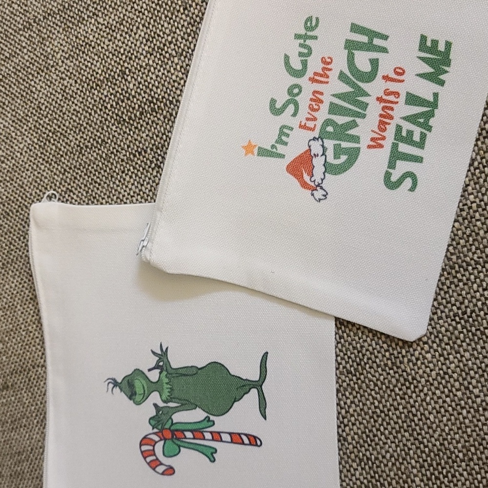 GRINCH Zippered  pouch bags set of  2 sizes and 2 sides NWT